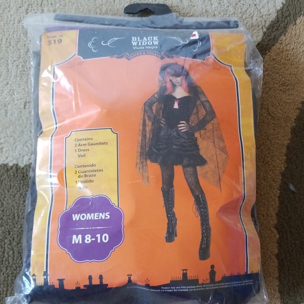Costume